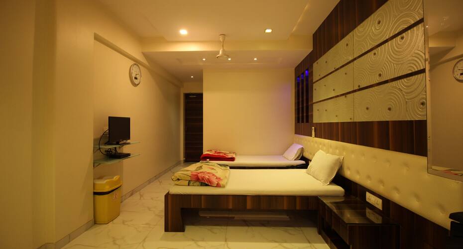 Hotel Shabnam, Mumbai 5